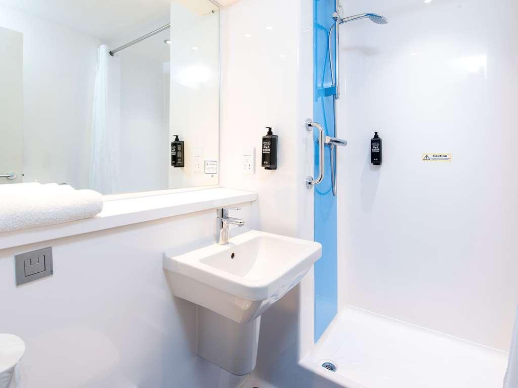 Ibis Budget West Thurrock Grays 외부 사진